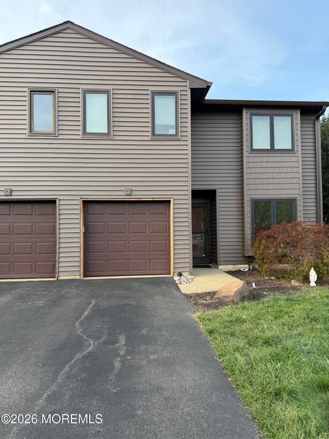 Townhouse For Rent - 193 Pear Drive<br/> Monmouth County, Marlboro, NJ 07746