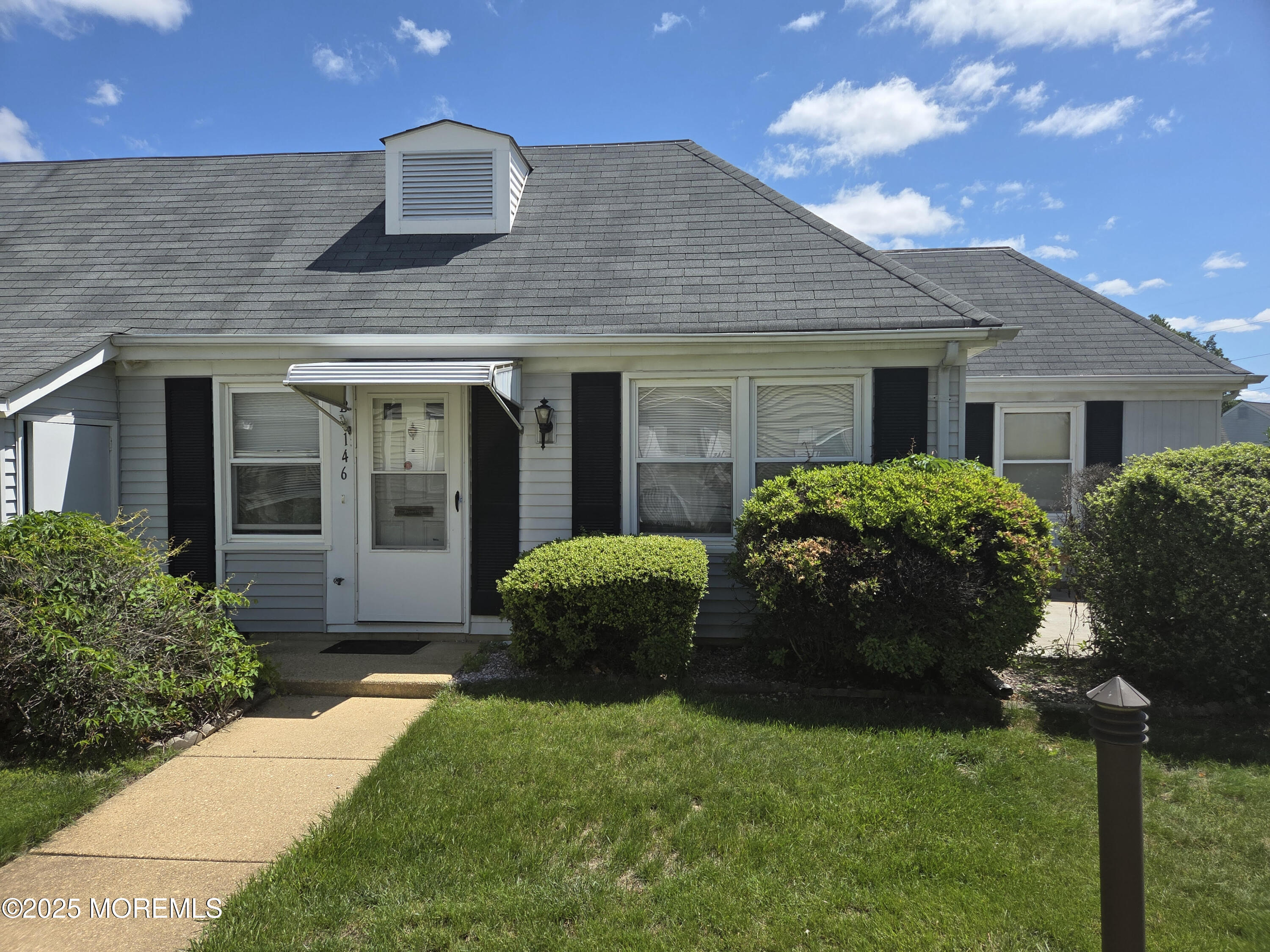 146 Old Nassau Road #146B, Monroe Township, New Jersey image 1