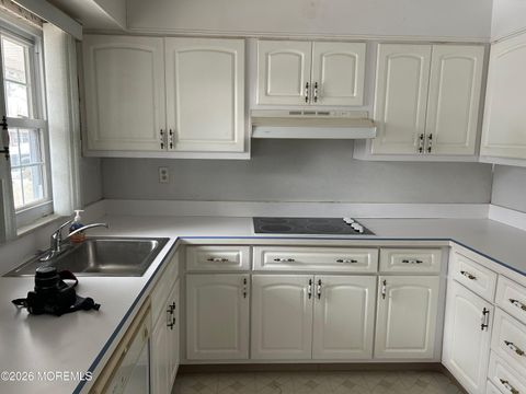 1227B Argyll Circle B Lakewood NJ 08701