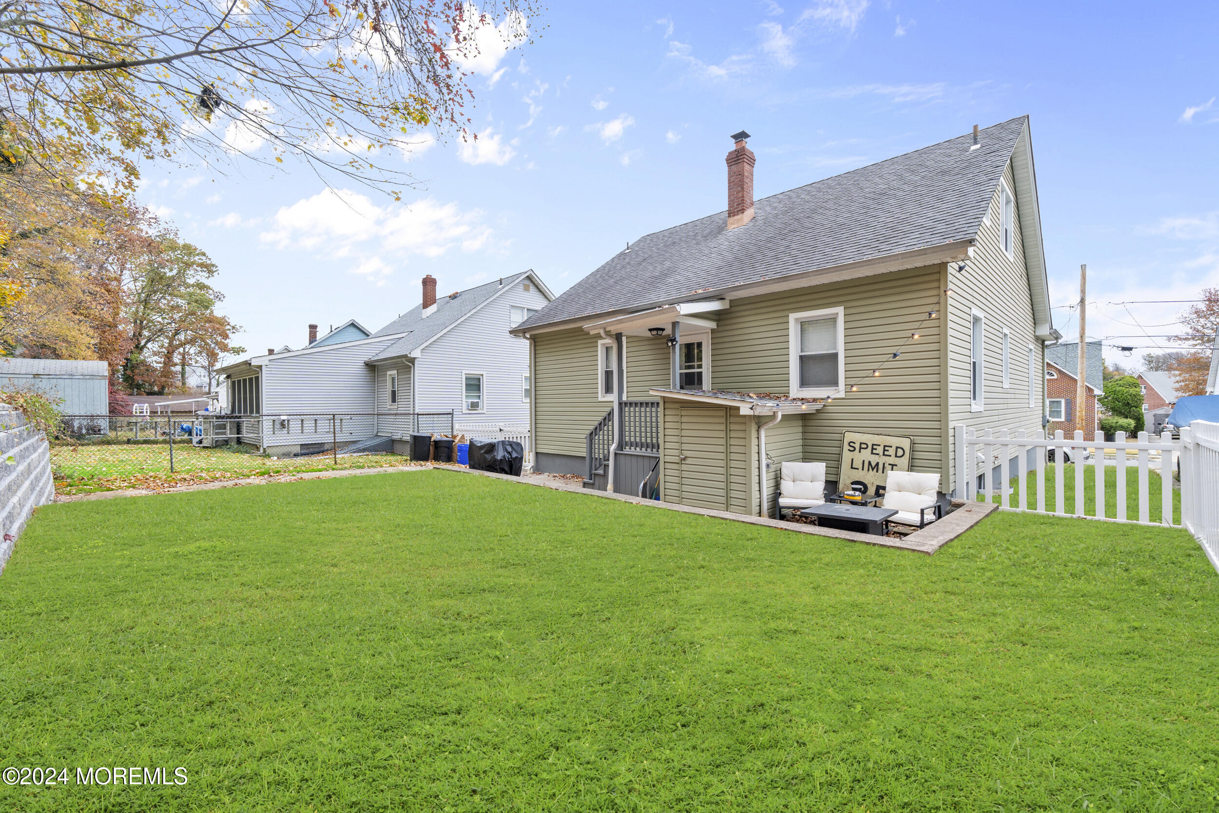 29 W Grochowiak Street, South River, New Jersey image 7