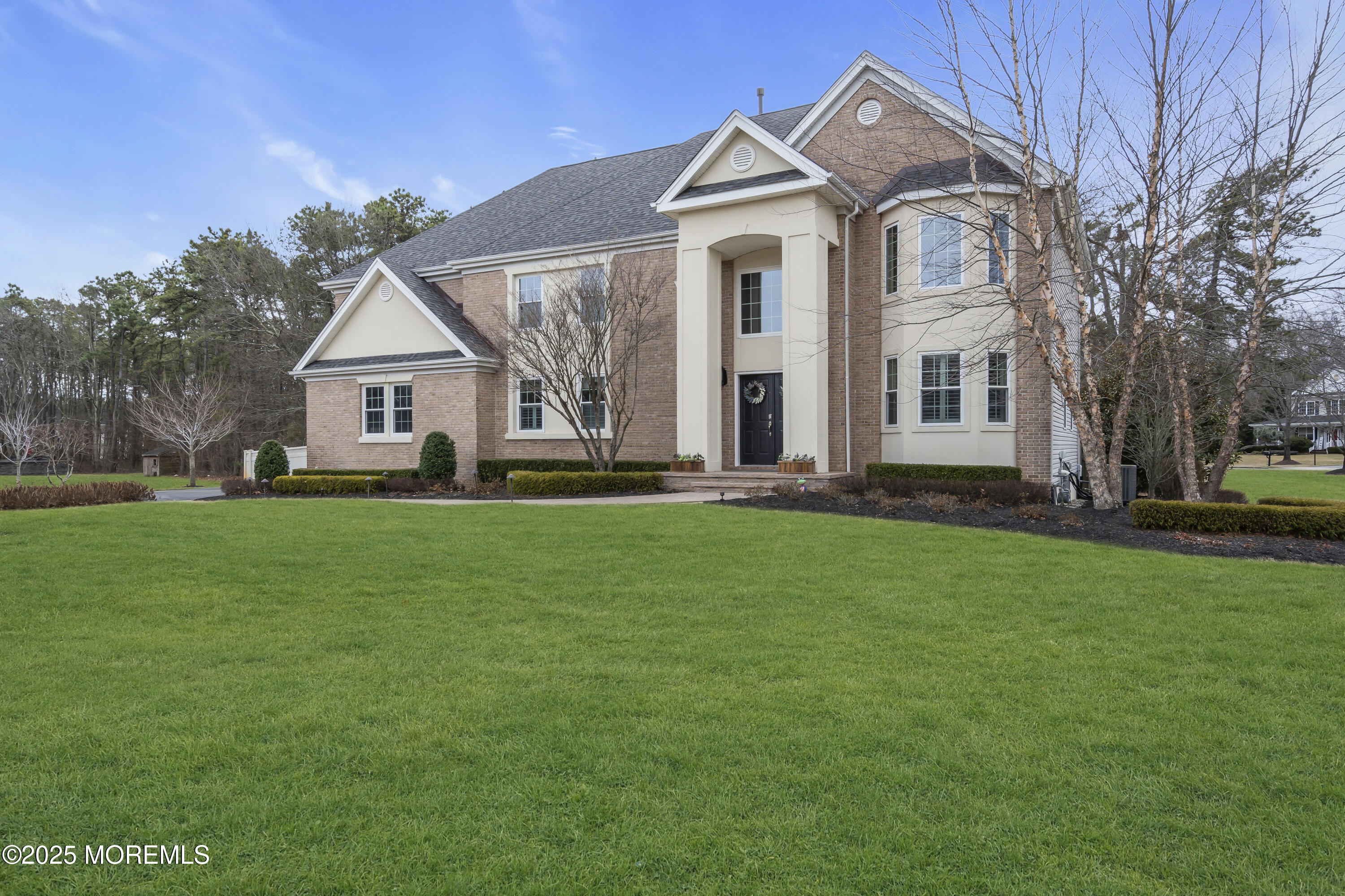 31 Stonehenge Court, Jackson, New Jersey image 1