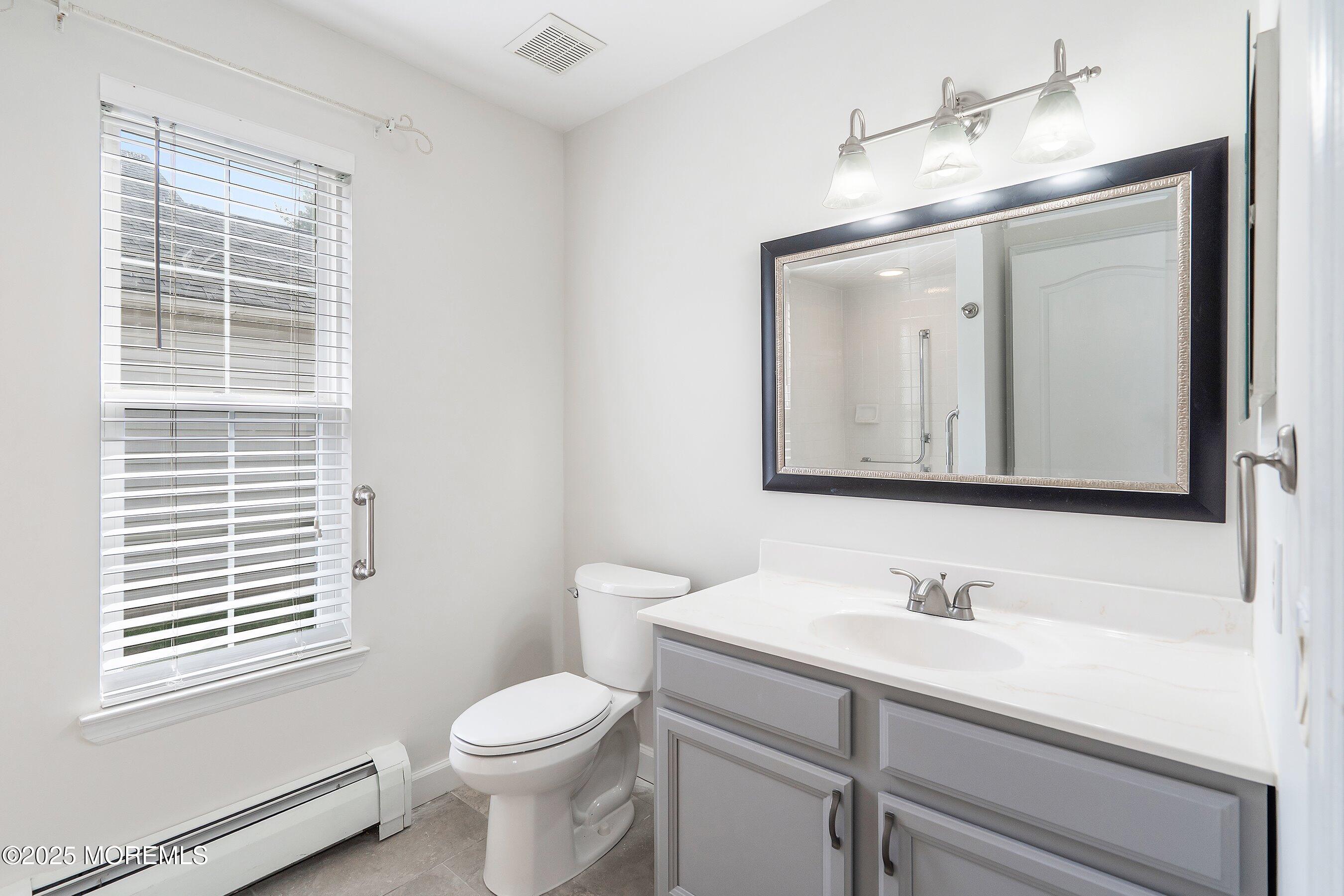83 Woodstock Drive, Toms River, New Jersey image 17