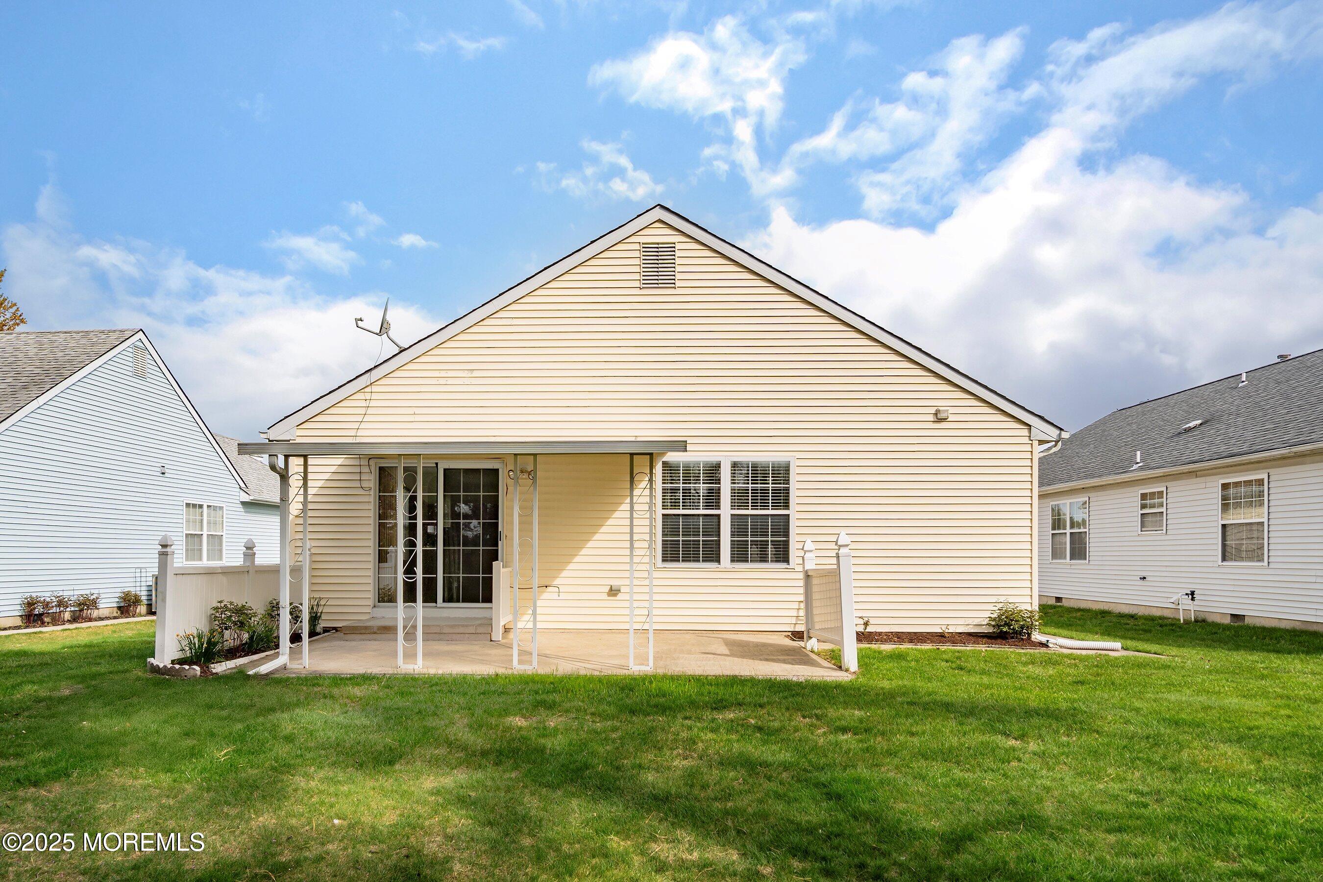 83 Woodstock Drive, Toms River, New Jersey image 27