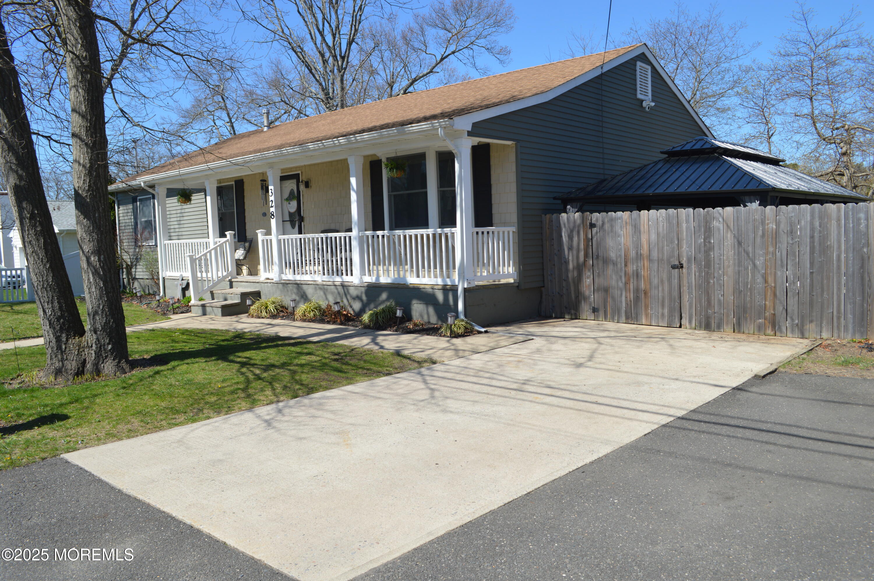 328 Ensign Avenue, Beachwood, New Jersey image 3