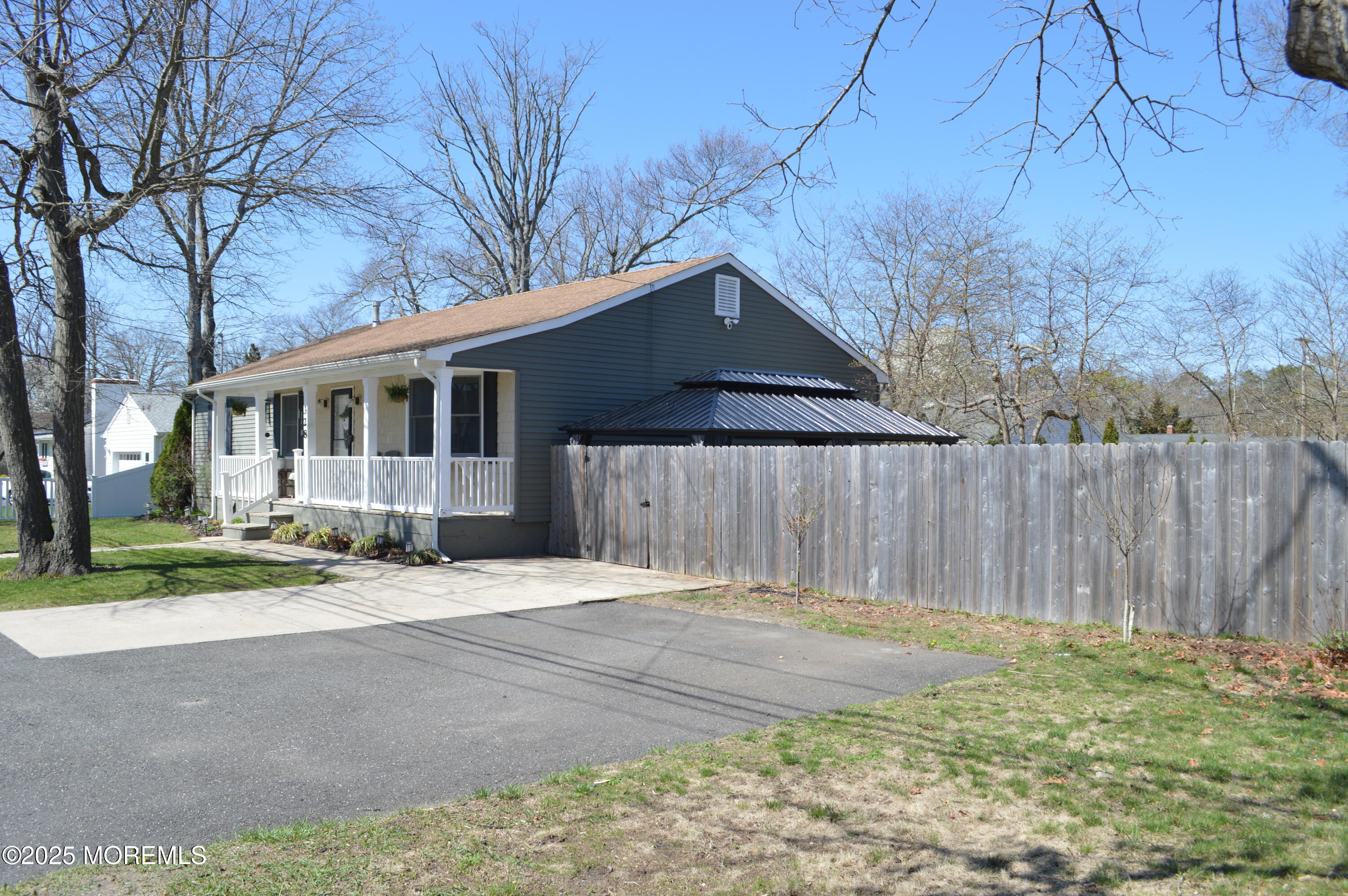 328 Ensign Avenue, Beachwood, New Jersey image 4