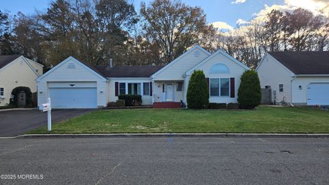 Photo of 207 Sunset Drive, Forked River, NJ 08731 (MLS # 22535087)