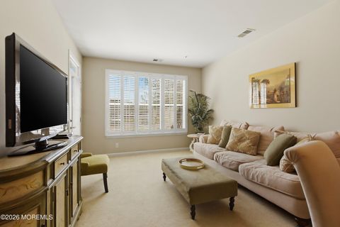 Condo For Sale - 719 Amy Court<br/> Ocean County, Lakewood, NJ 08701