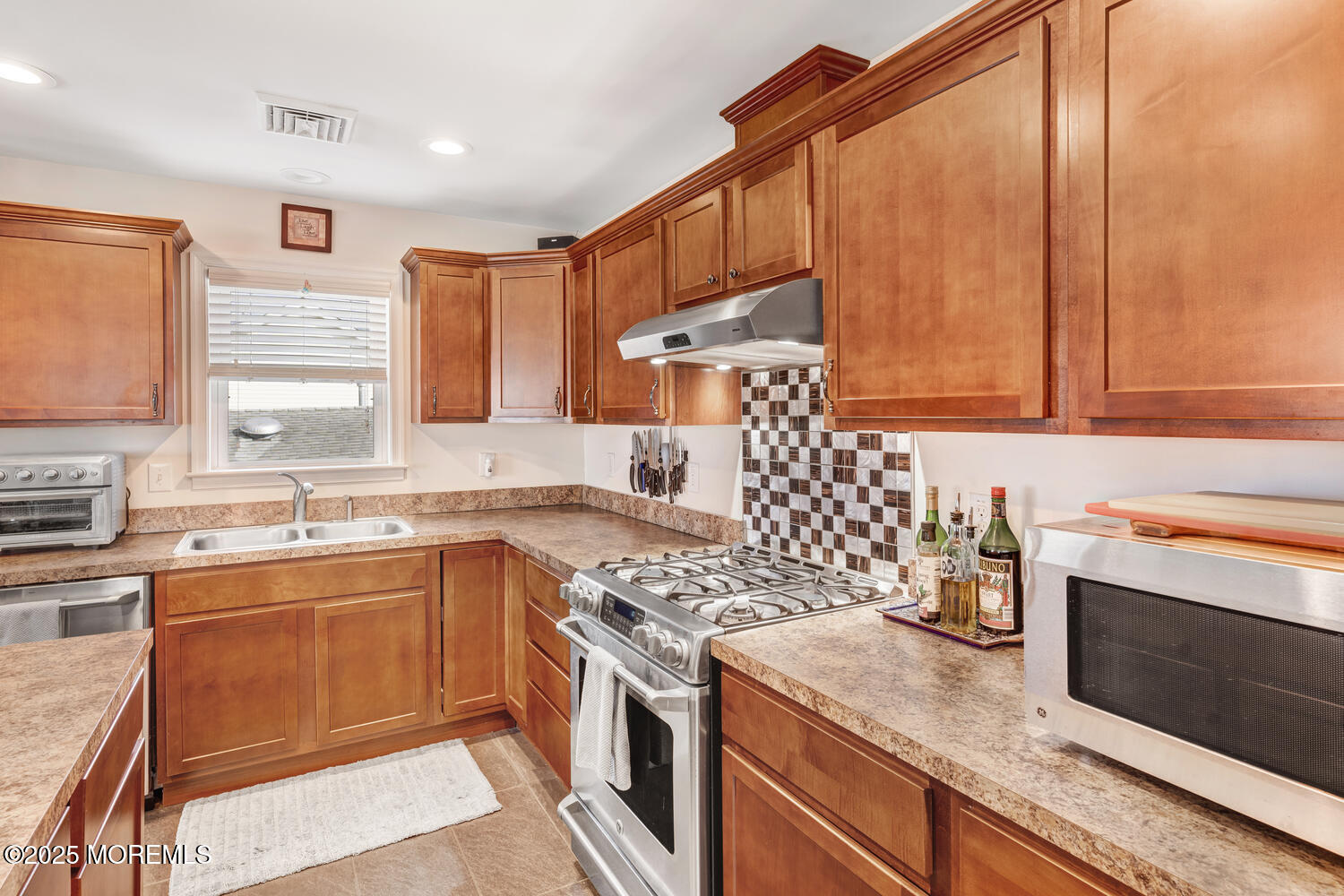23 N Captains Drive, Little Egg Harbor, New Jersey image 6