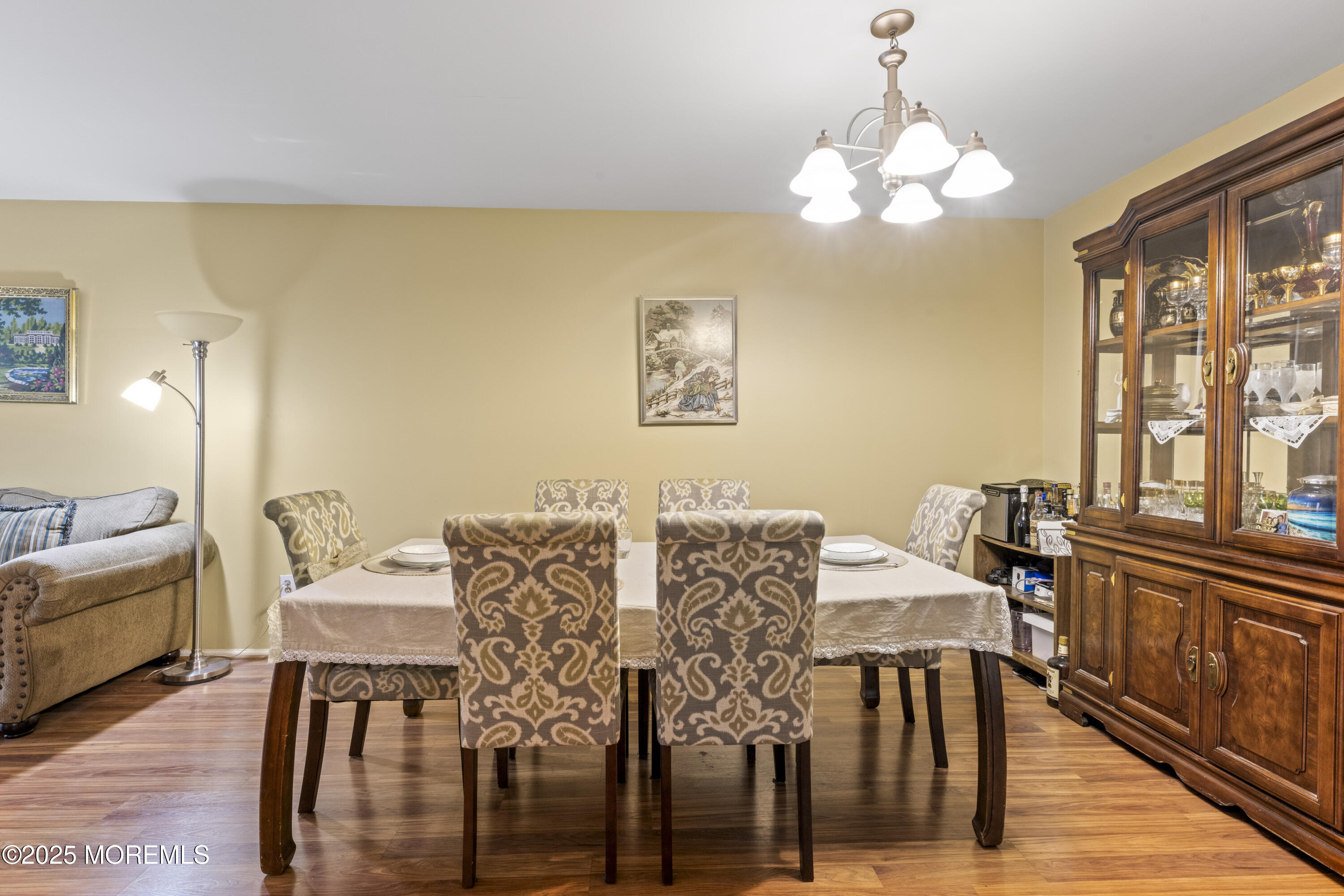 489 Cottonwood Court