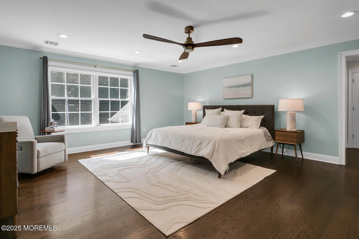 Lincroft, New Jersey 07738, United States, 4 Bedrooms Bedrooms, ,4 BathroomsBathrooms,Residential,Pending,159838