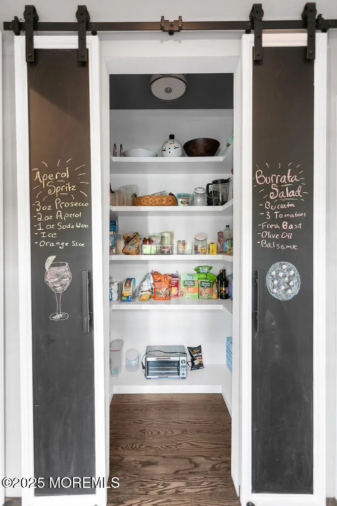 Lincroft, New Jersey 07738, United States, 4 Bedrooms Bedrooms, ,4 BathroomsBathrooms,Residential,Pending,159838