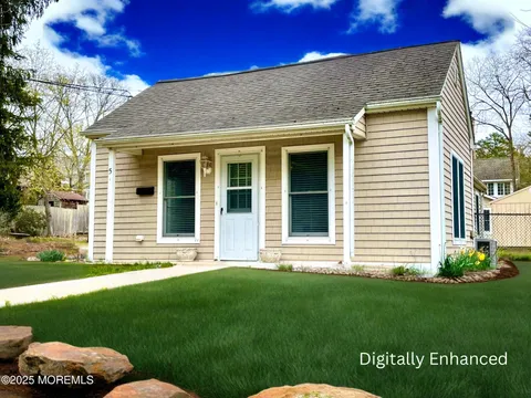 MLS: 22510475
