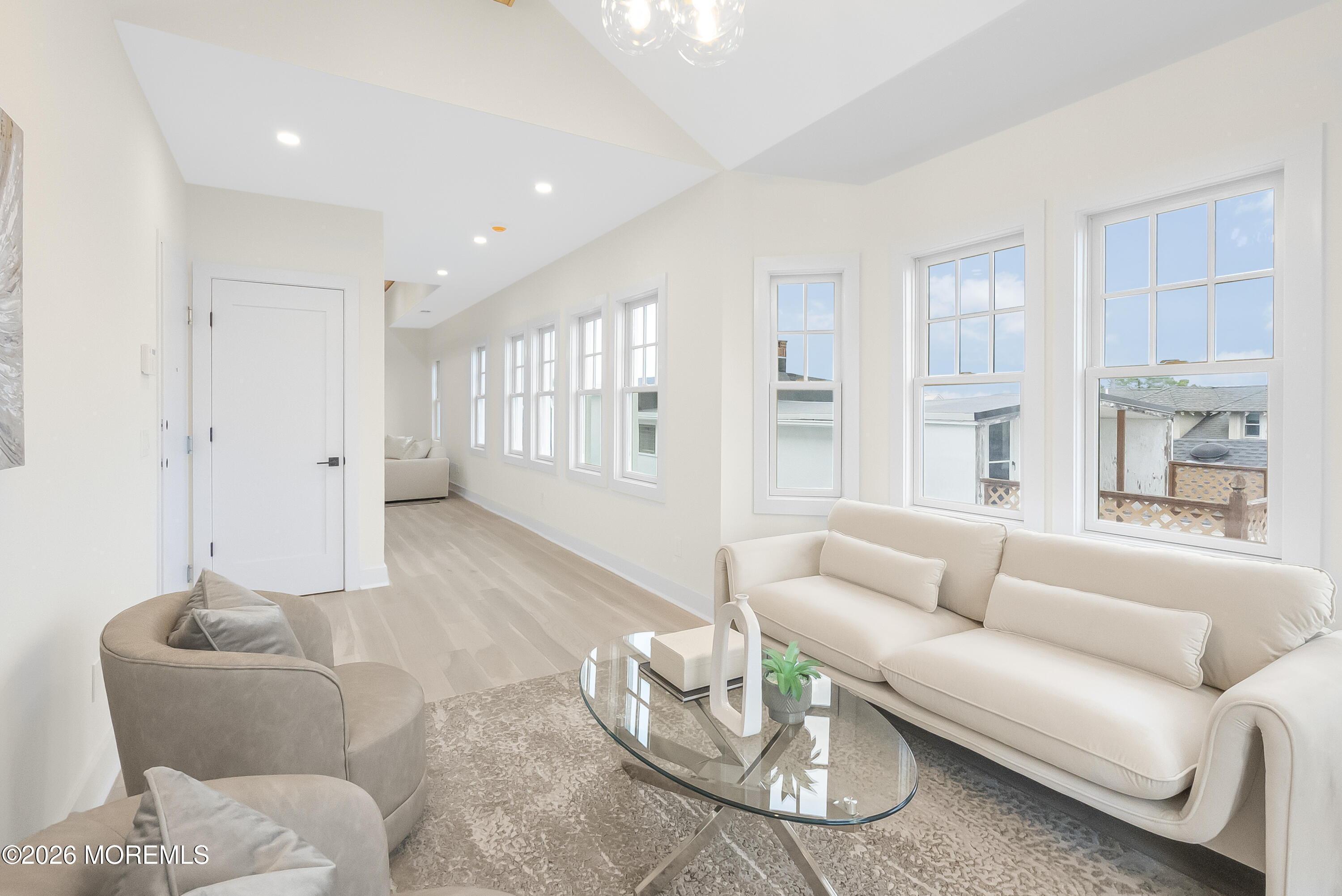 205 Edgemont Drive 3