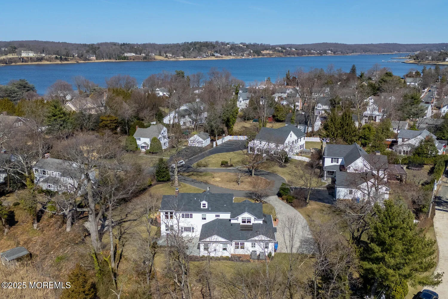 Fair Haven, New Jersey 07704, United States, 4 Bedrooms Bedrooms, ,3 BathroomsBathrooms,Residential,Active,89480