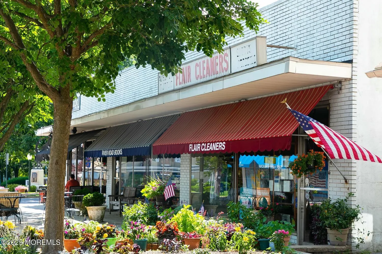 Fair Haven, New Jersey 07704, United States, 4 Bedrooms Bedrooms, ,3 BathroomsBathrooms,Residential,Active,89480