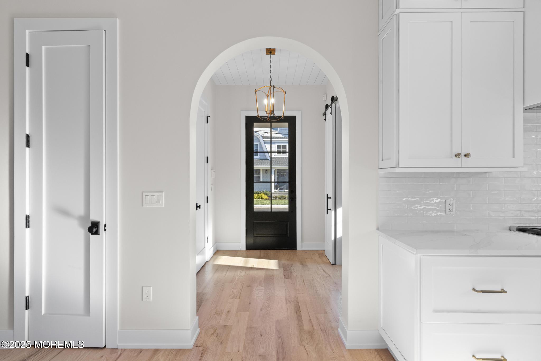 33 Lennox Avenue, Rumson, New Jersey image 2
