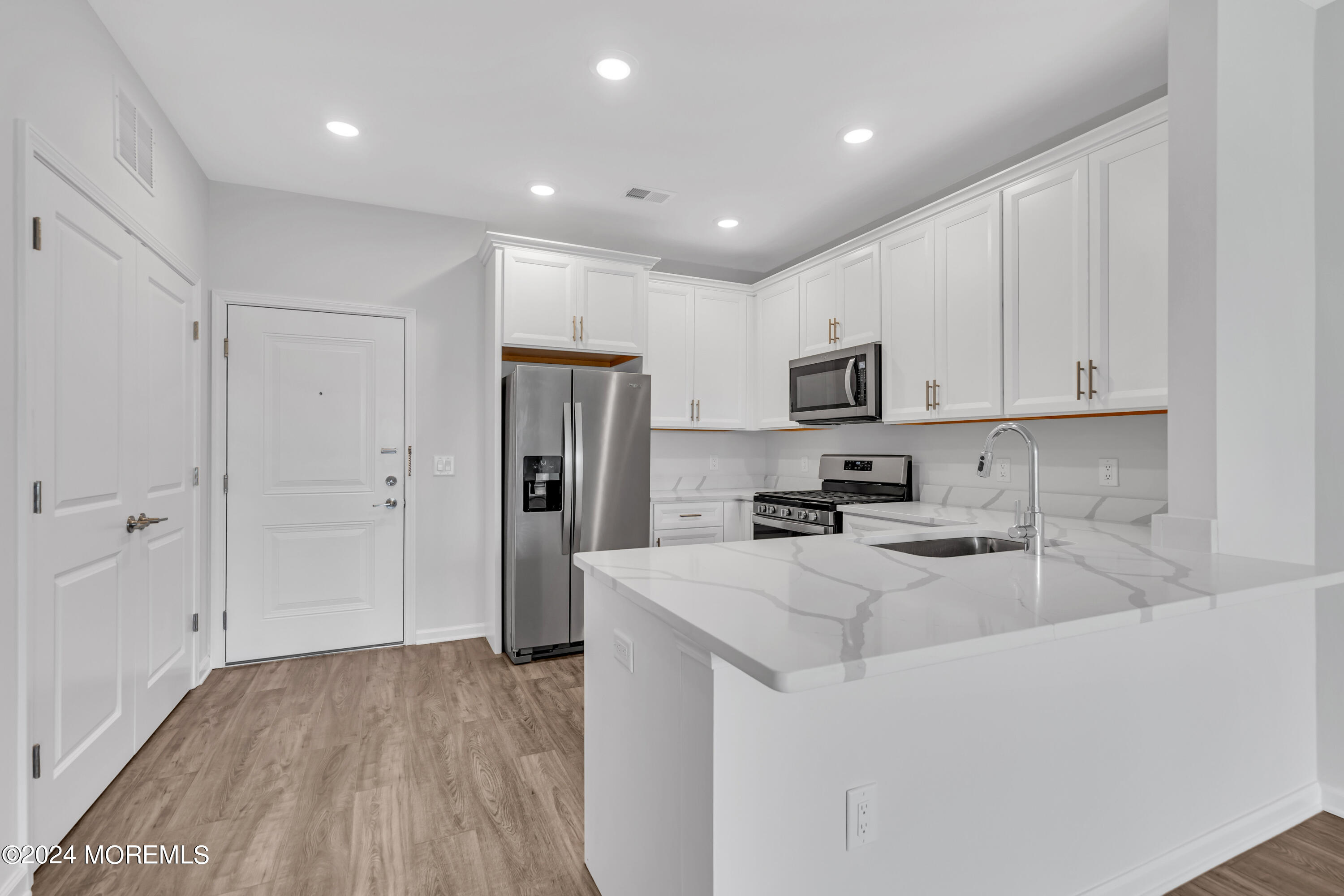 750 Lighthouse Drive #1112, Barnegat, New Jersey image 9