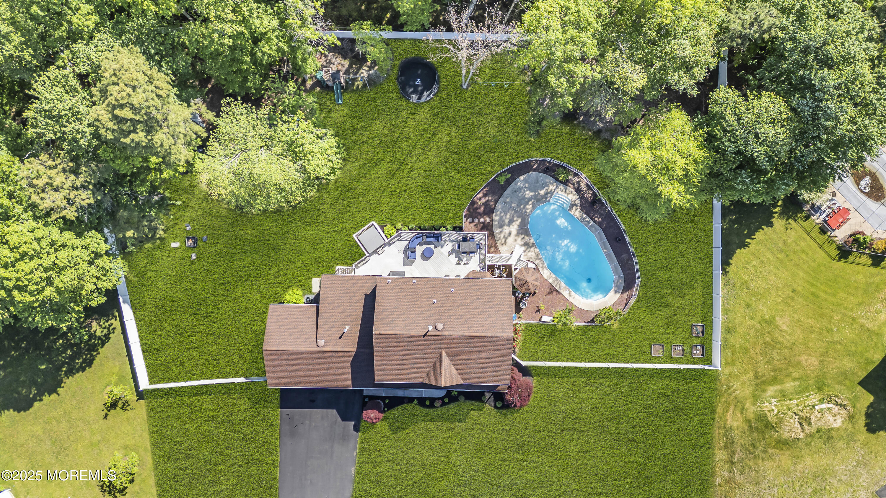 303 Wellington Court, Jackson, New Jersey image 2