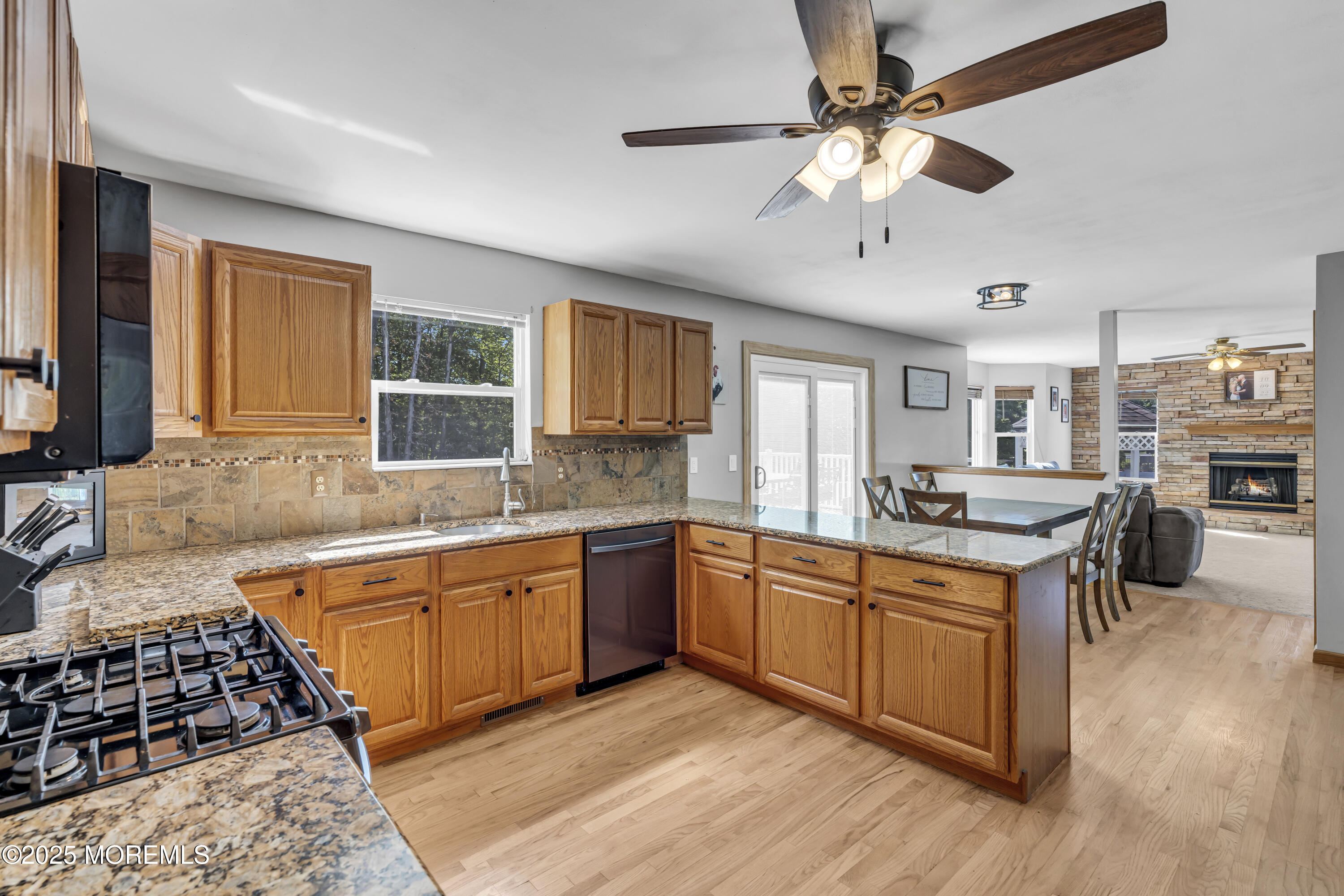 303 Wellington Court, Jackson, New Jersey image 16