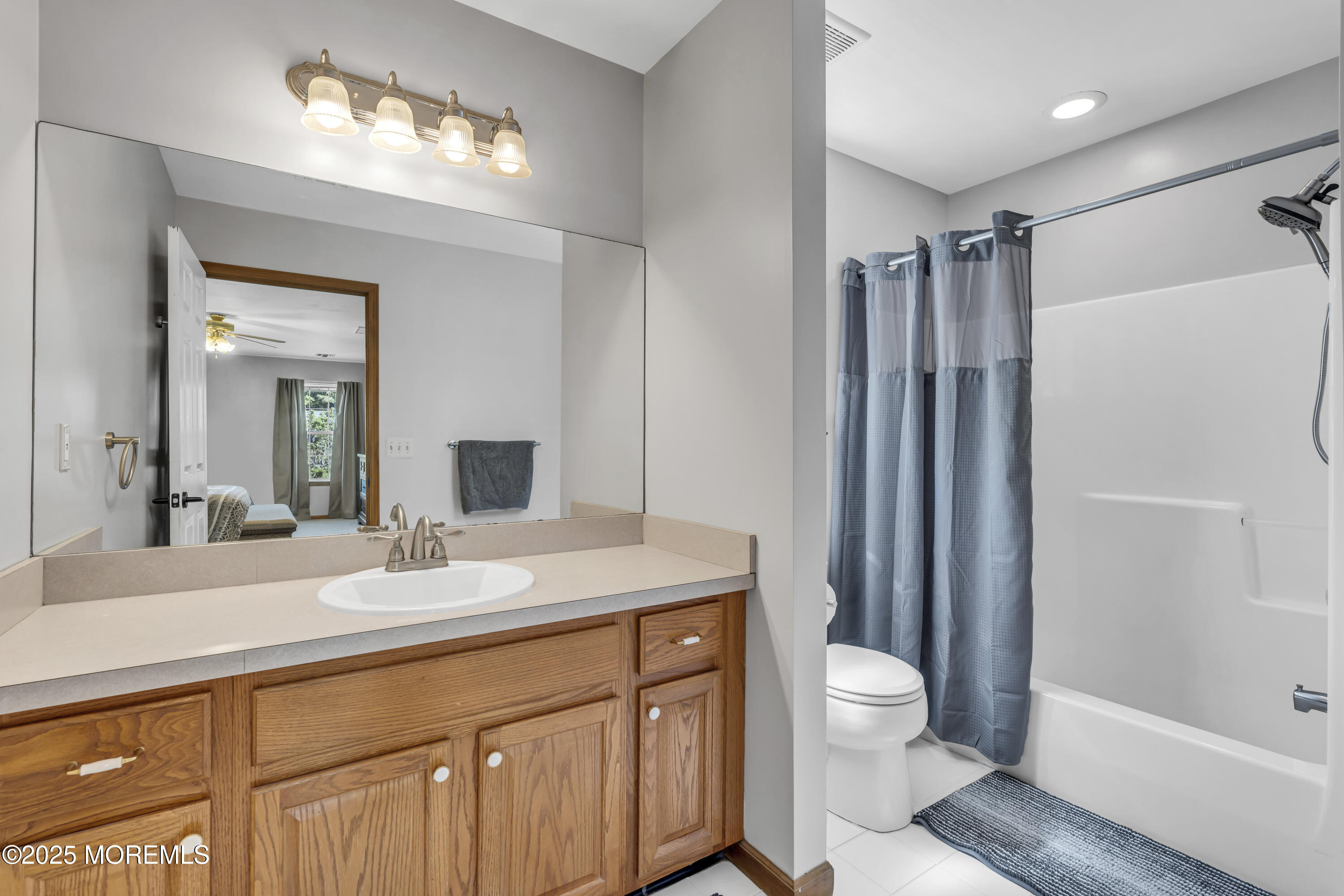 303 Wellington Court, Jackson, New Jersey image 34