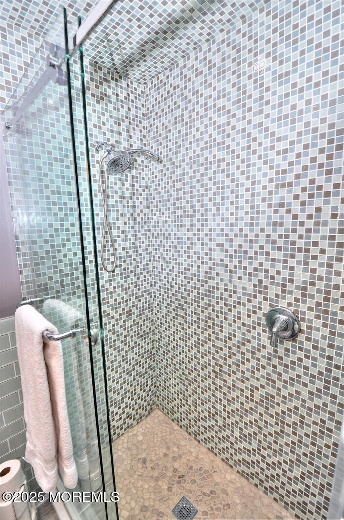 21 Drake Drive, Bayville, New Jersey image 10