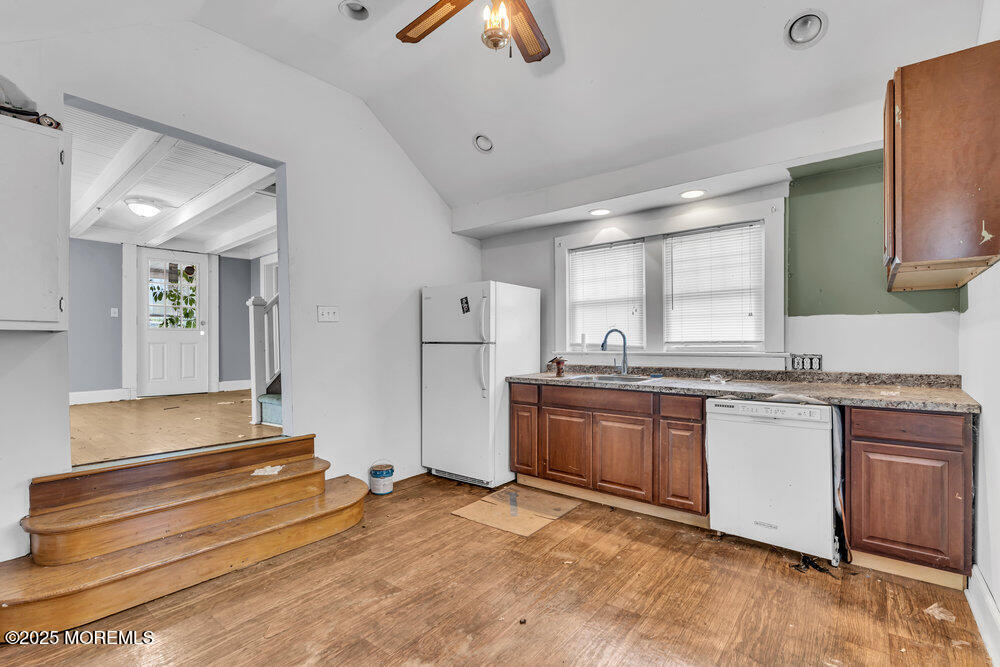 93 Lawrence Avenue, Keansburg, New Jersey image 5