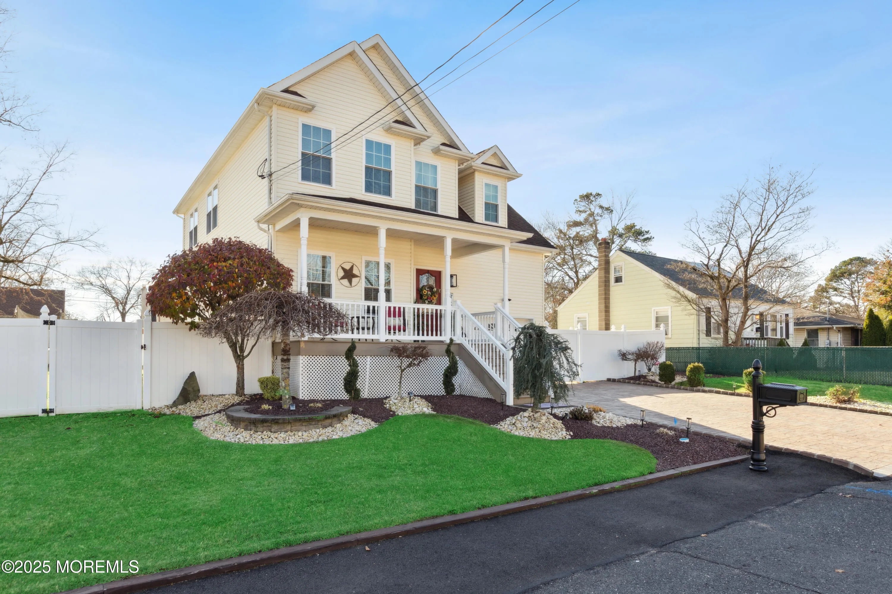 Monroe, New Jersey 08831, United States, 4 Bedrooms Bedrooms, ,4 BathroomsBathrooms,Residential,Active,254816