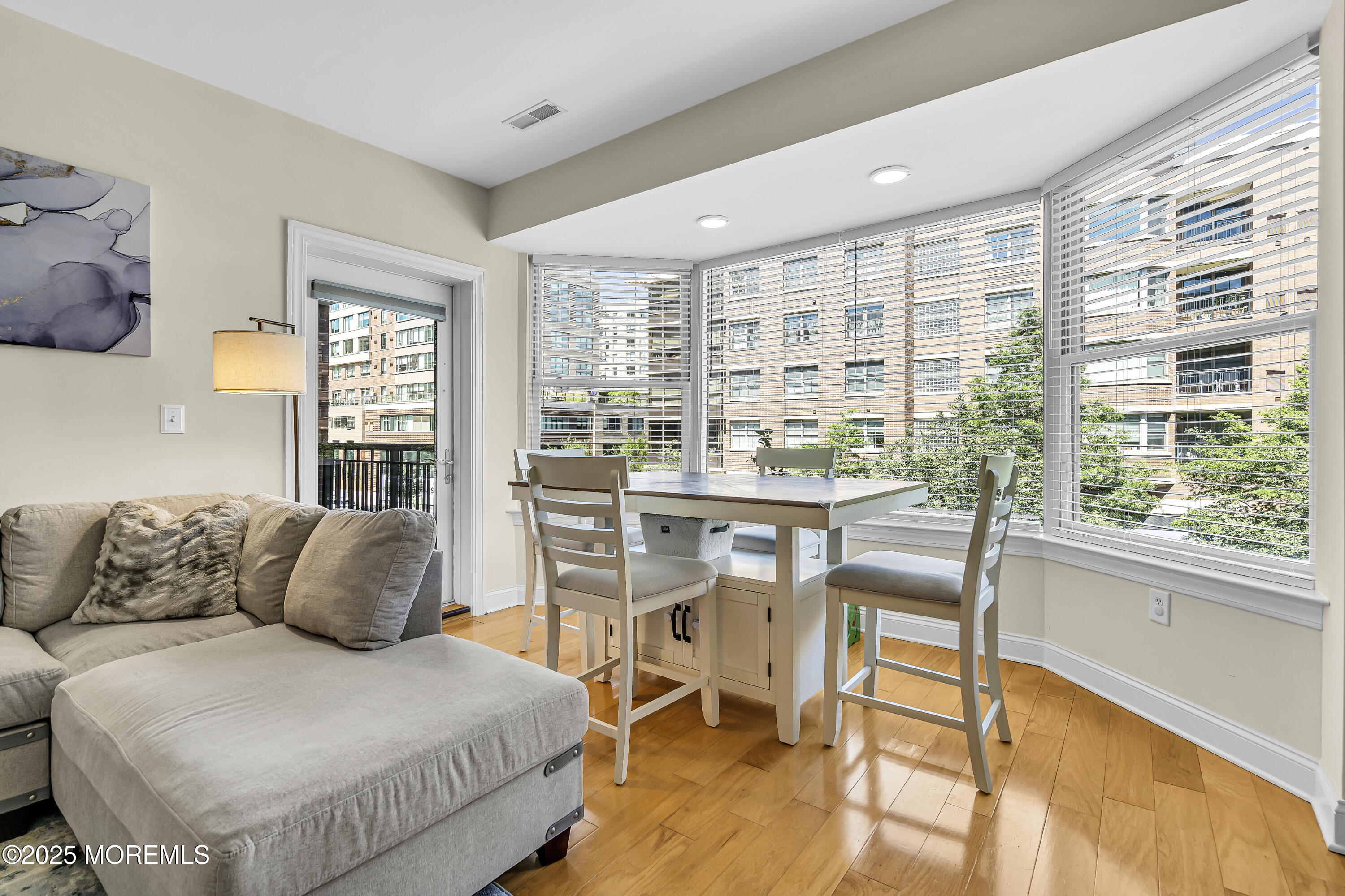 22 Avenue At Port Imperial 212
