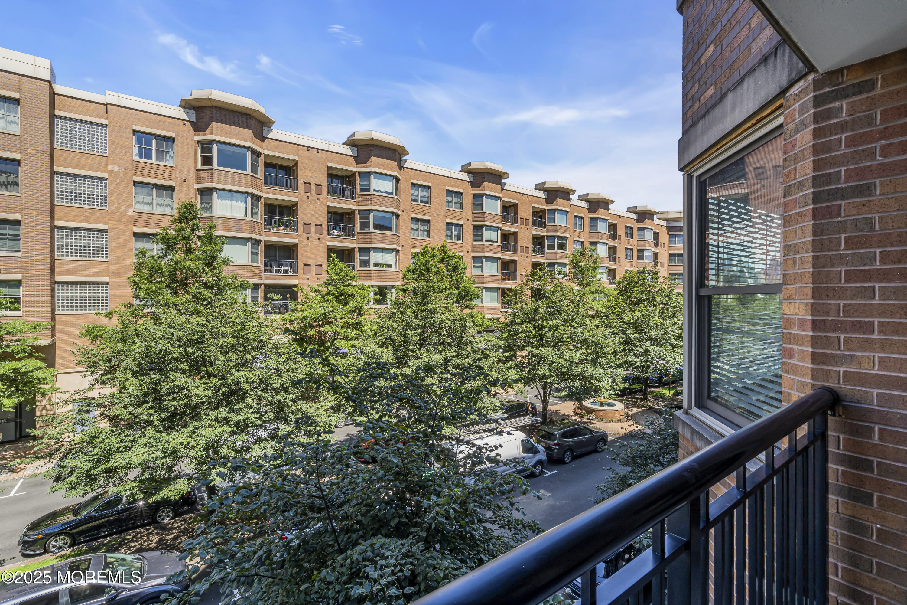 22 Avenue At Port Imperial 212
