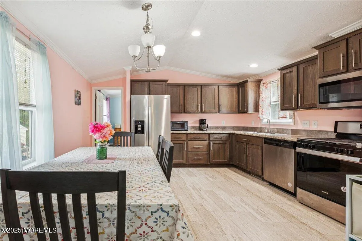 Jackson, New Jersey 08527, United States, 2 Bedrooms Bedrooms, ,2 BathroomsBathrooms,Residential,Active,226475