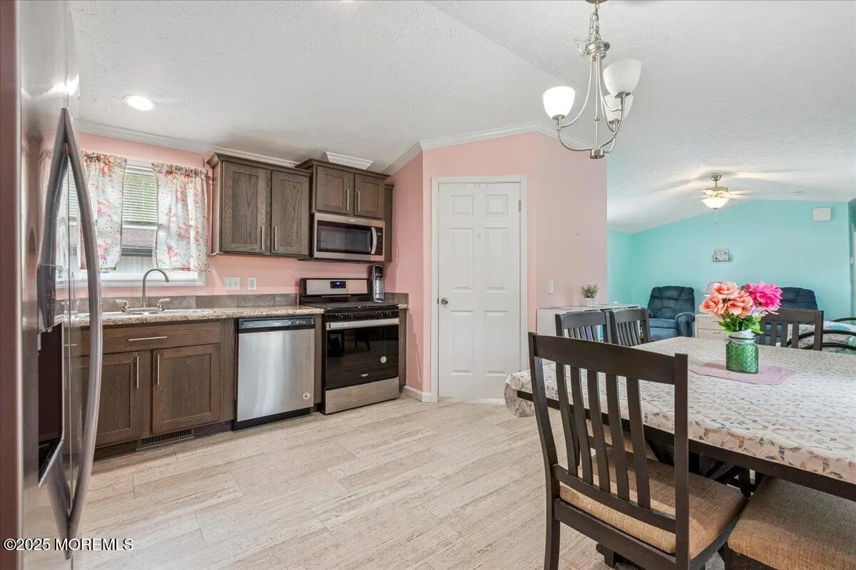 Jackson, New Jersey 08527, United States, 2 Bedrooms Bedrooms, ,2 BathroomsBathrooms,Residential,Active,226475