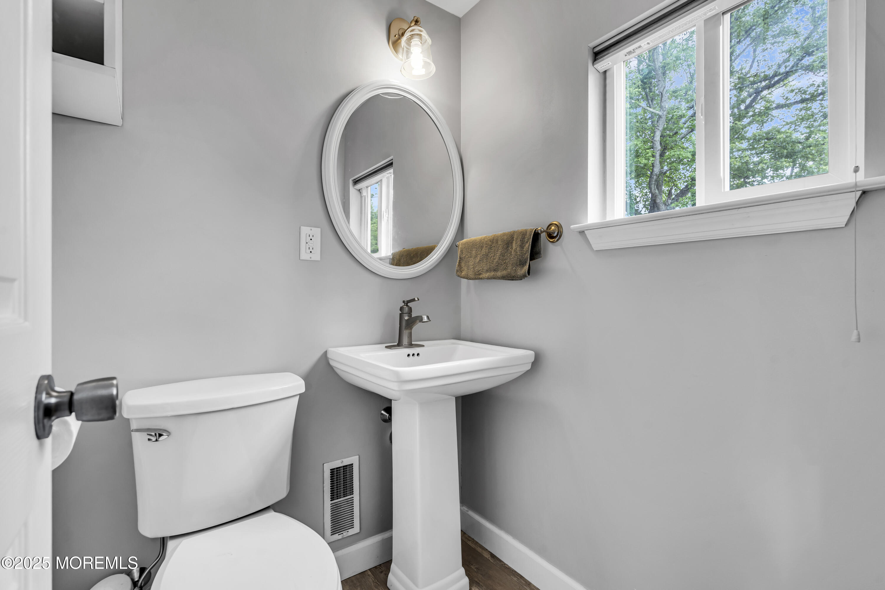 120 Lake Winnepesaukee Drive, Little Egg Harbor, New Jersey image 35