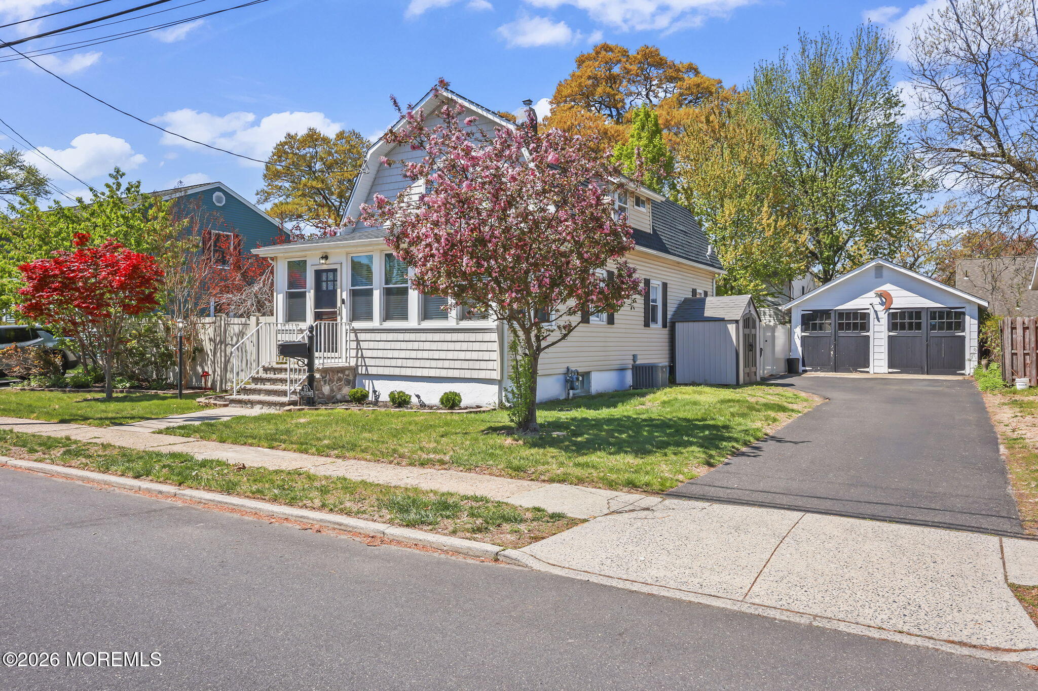 31 12th Street