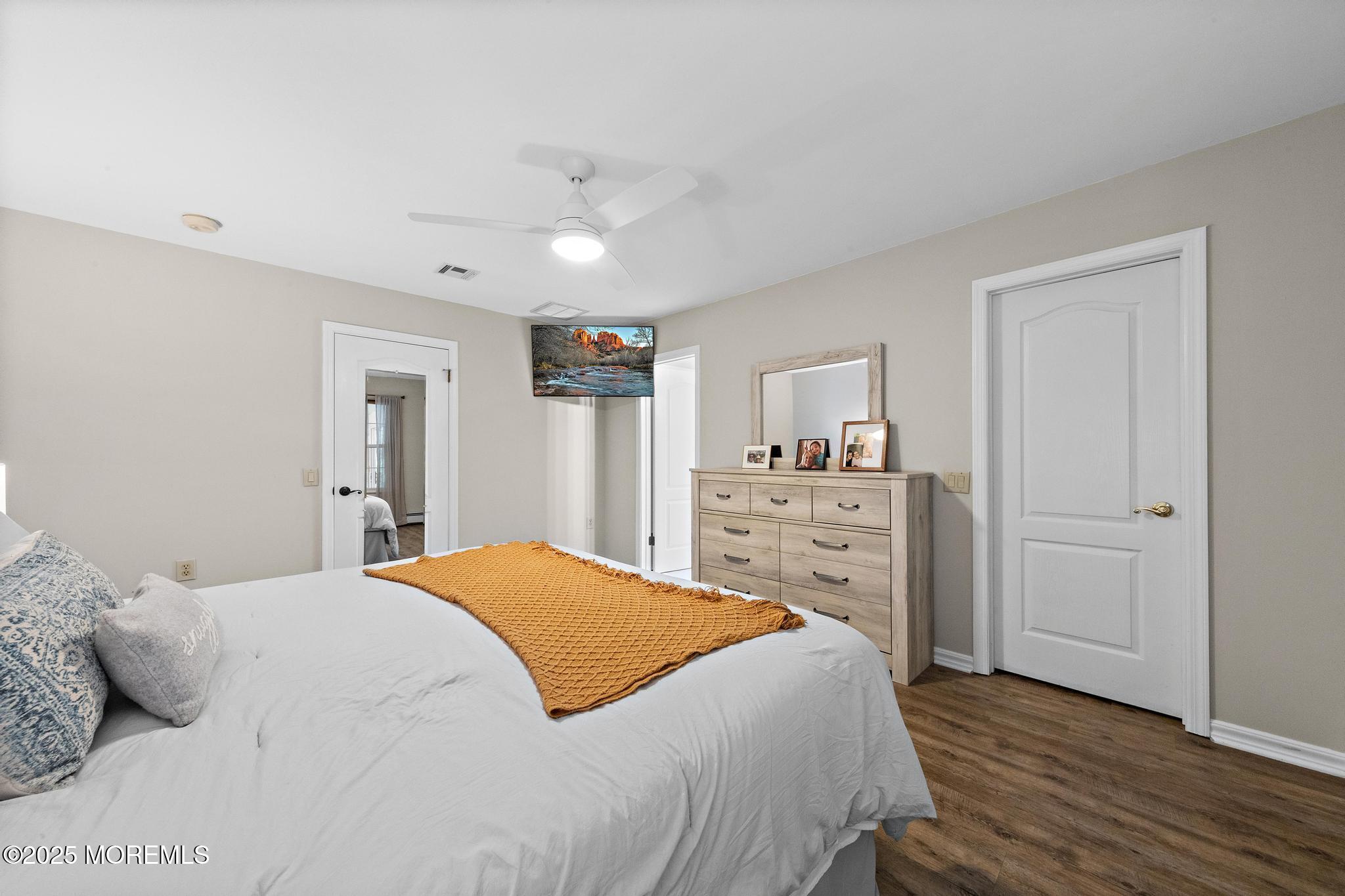 54 Canterbury Lane, Toms River, New Jersey image 40