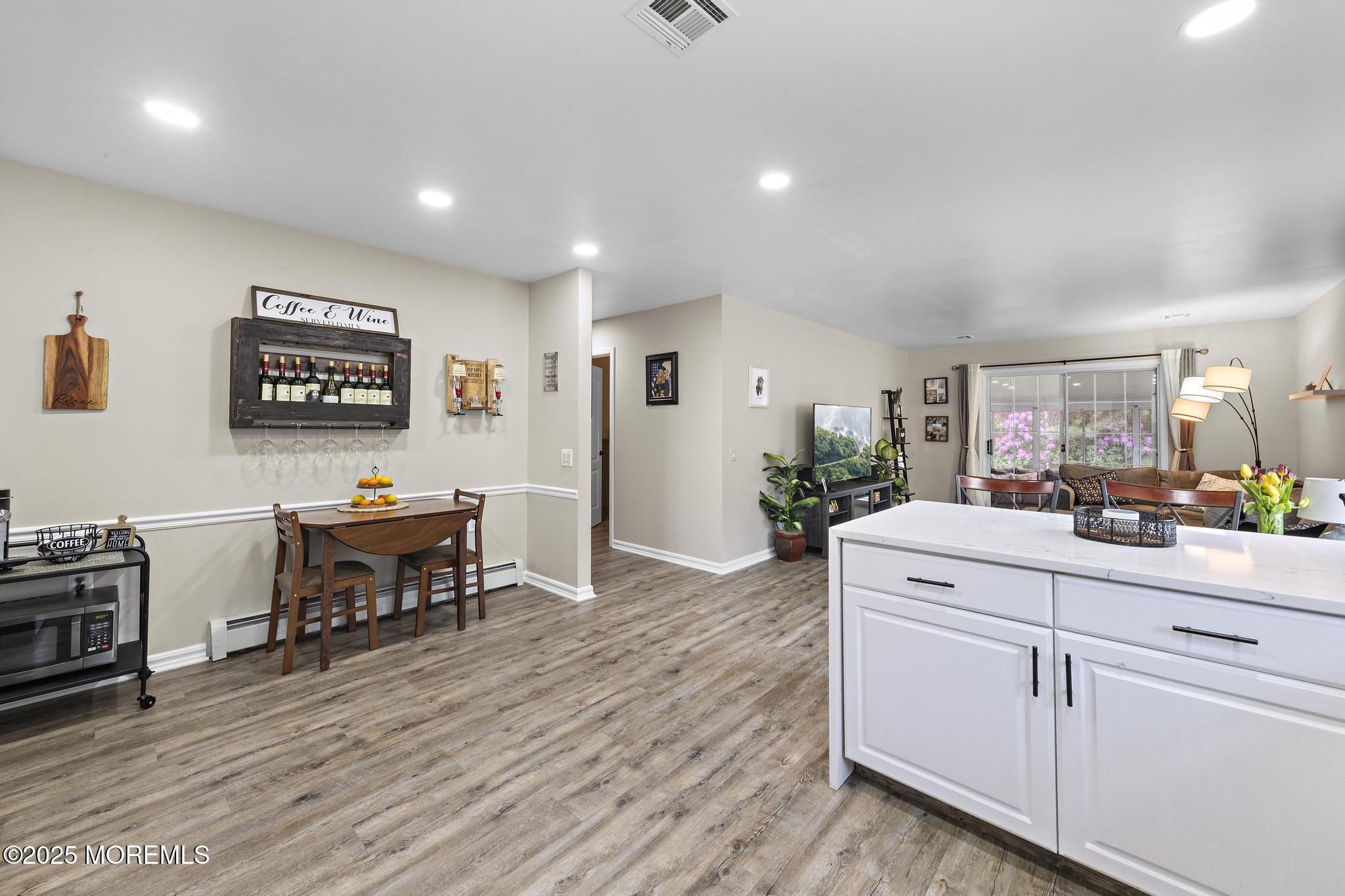 54 Canterbury Lane, Toms River, New Jersey image 16