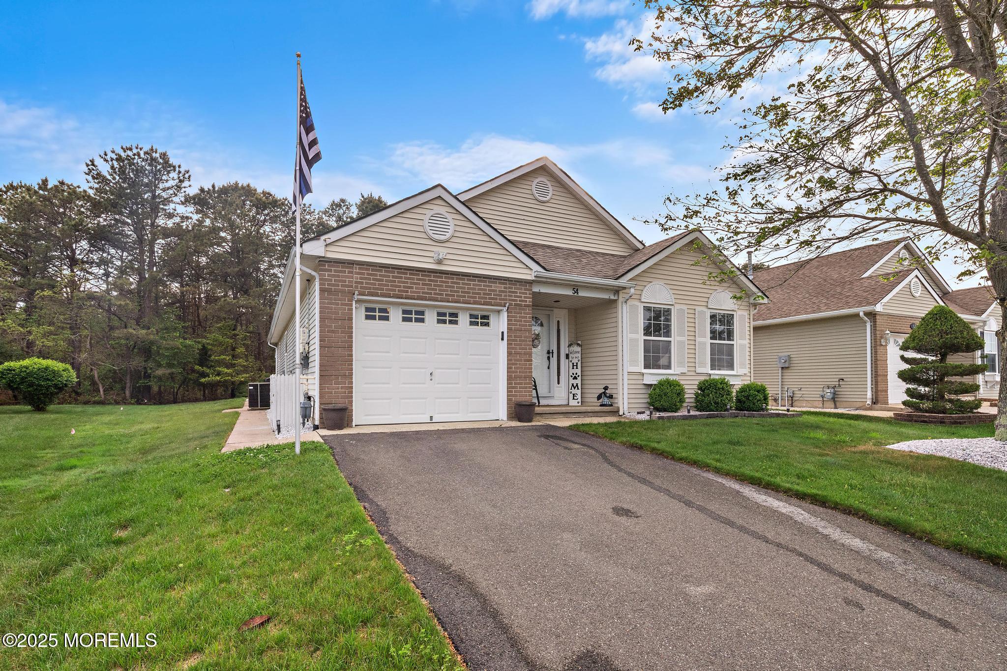 54 Canterbury Lane, Toms River, New Jersey image 2