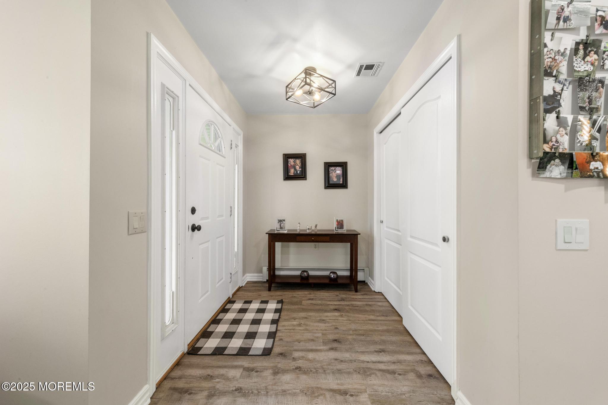 54 Canterbury Lane, Toms River, New Jersey image 4