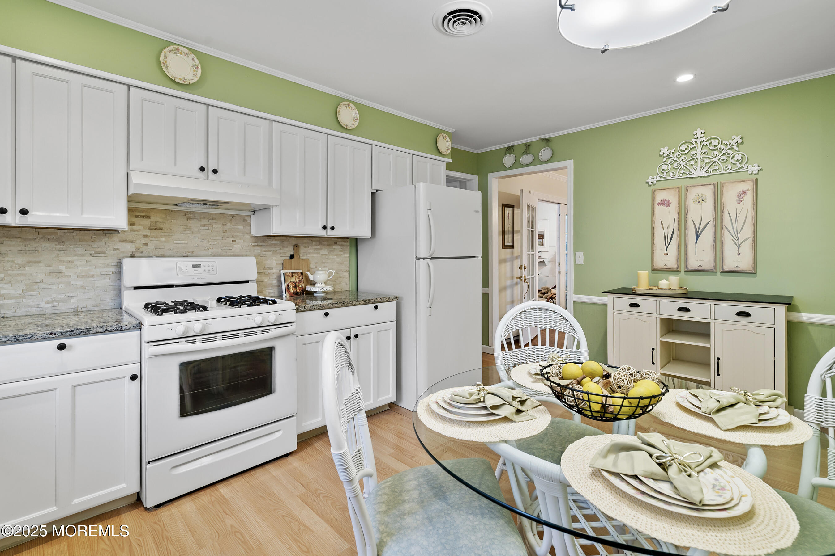 32 Whitmore Drive, Toms River, New Jersey image 16