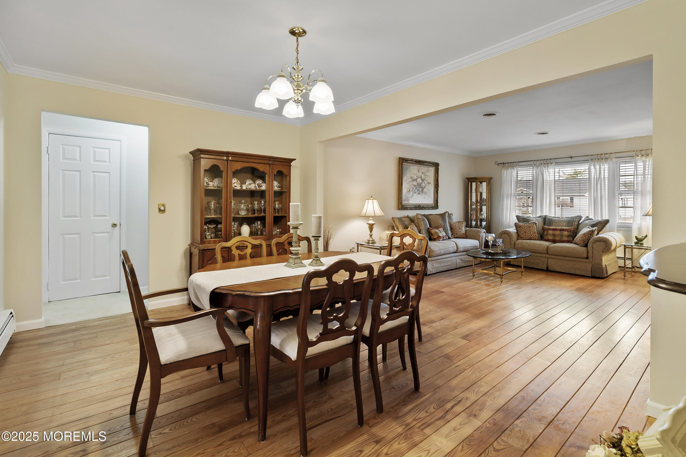 32 Whitmore Drive, Toms River, New Jersey image 9