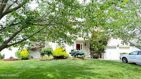 Homes For Sale - 42 Crown Circle<br/> Lakewood, NJ 08701