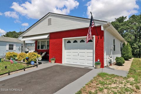 112 Santiago Drive Toms River NJ 08757