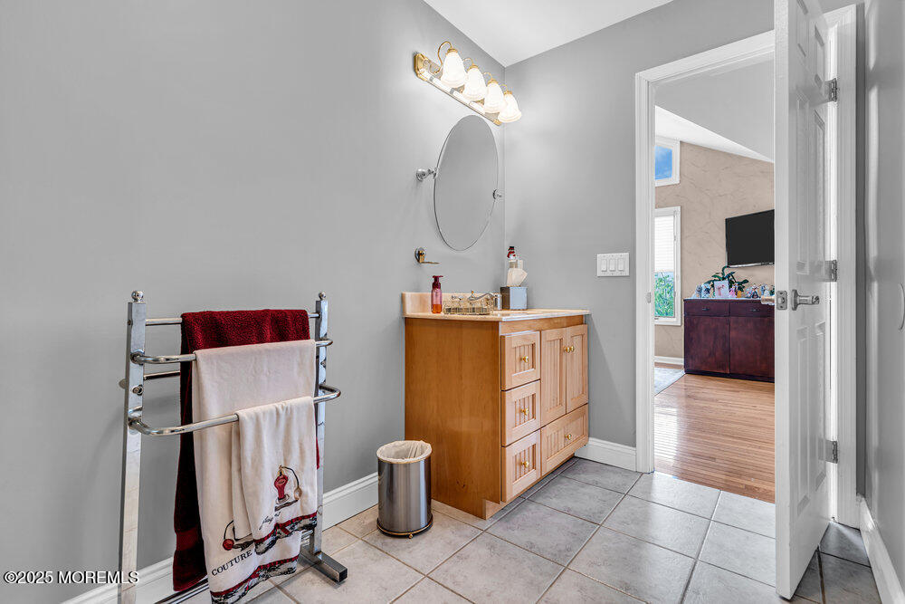 251 Genes Drive, Toms River, New Jersey image 40