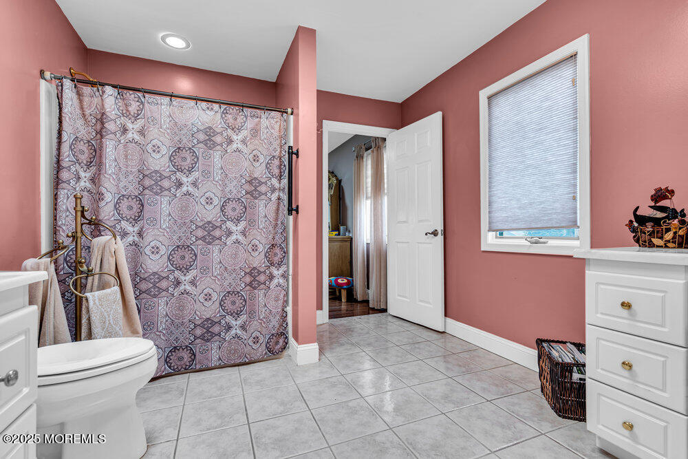251 Genes Drive, Toms River, New Jersey image 36