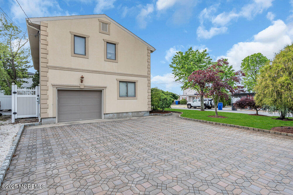251 Genes Drive, Toms River, New Jersey image 15