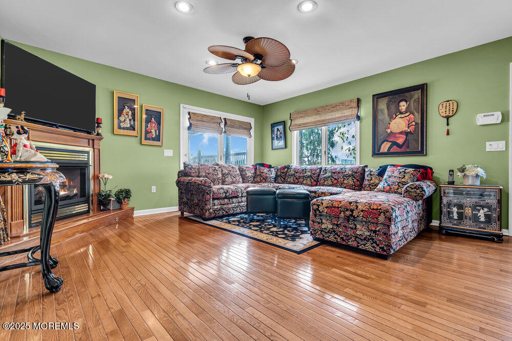 251 Genes Drive, Toms River, New Jersey image 23