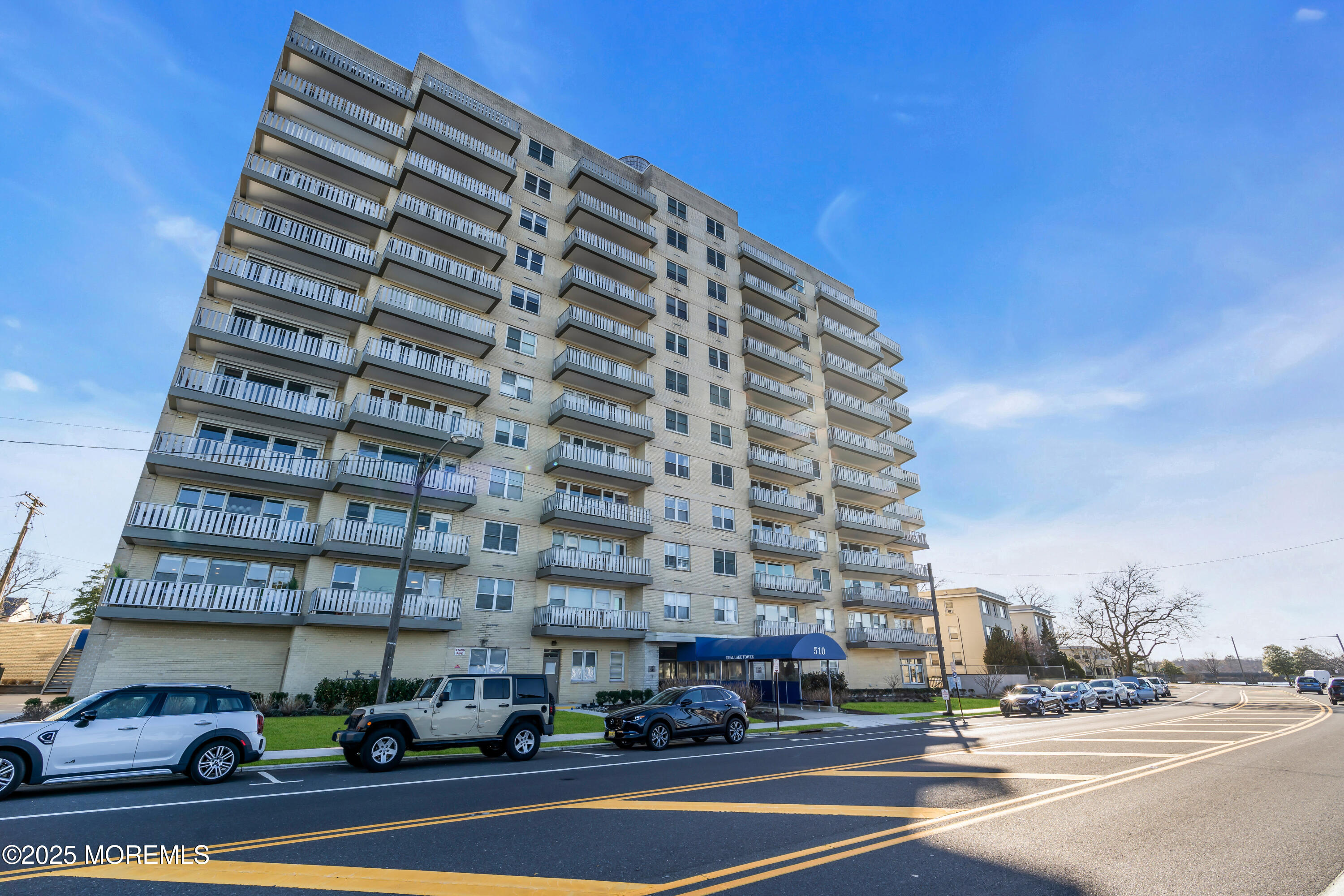 510 Deal Lake Drive #1B, Asbury Park, New Jersey image 2