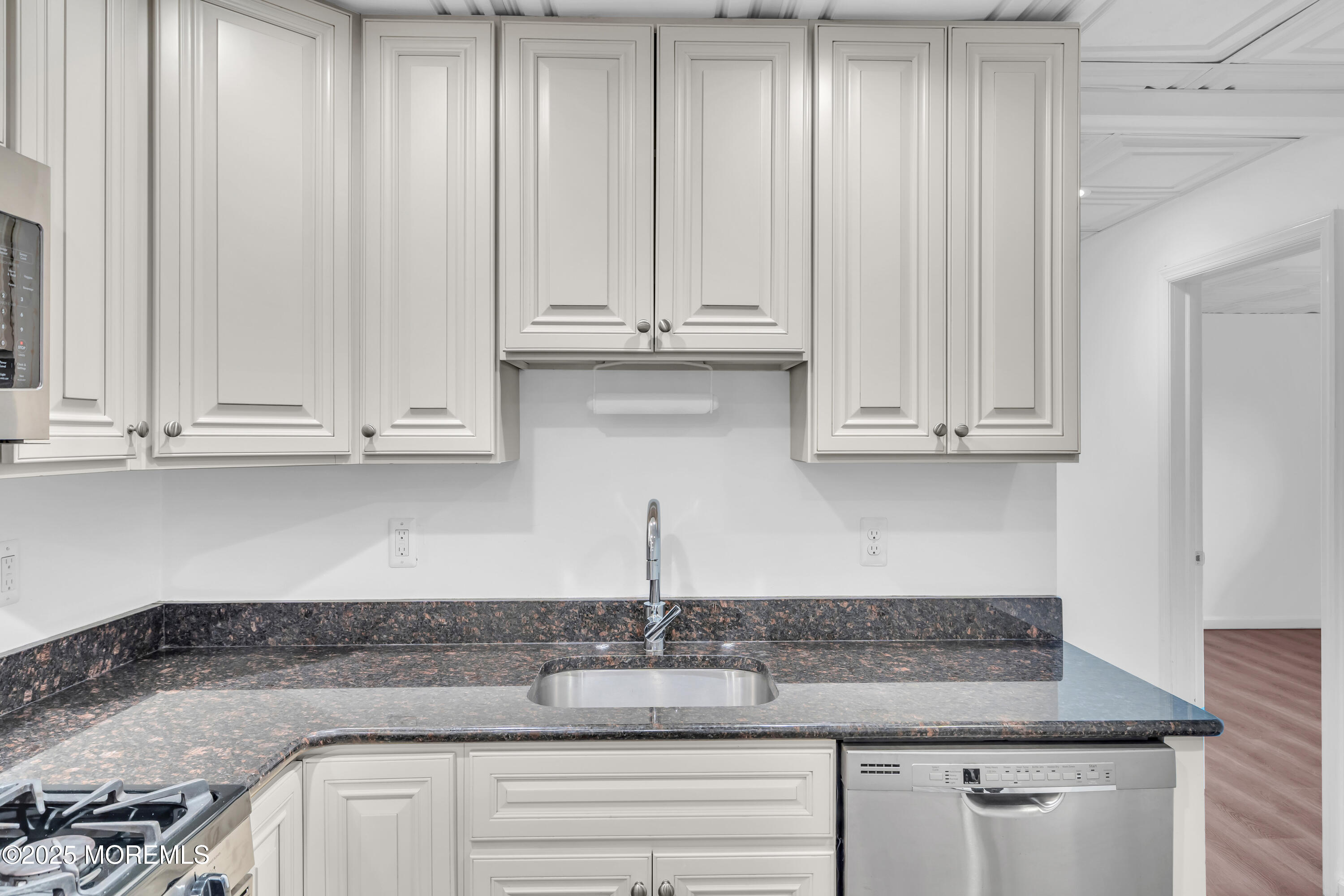 510 Deal Lake Drive #1B, Asbury Park, New Jersey image 17