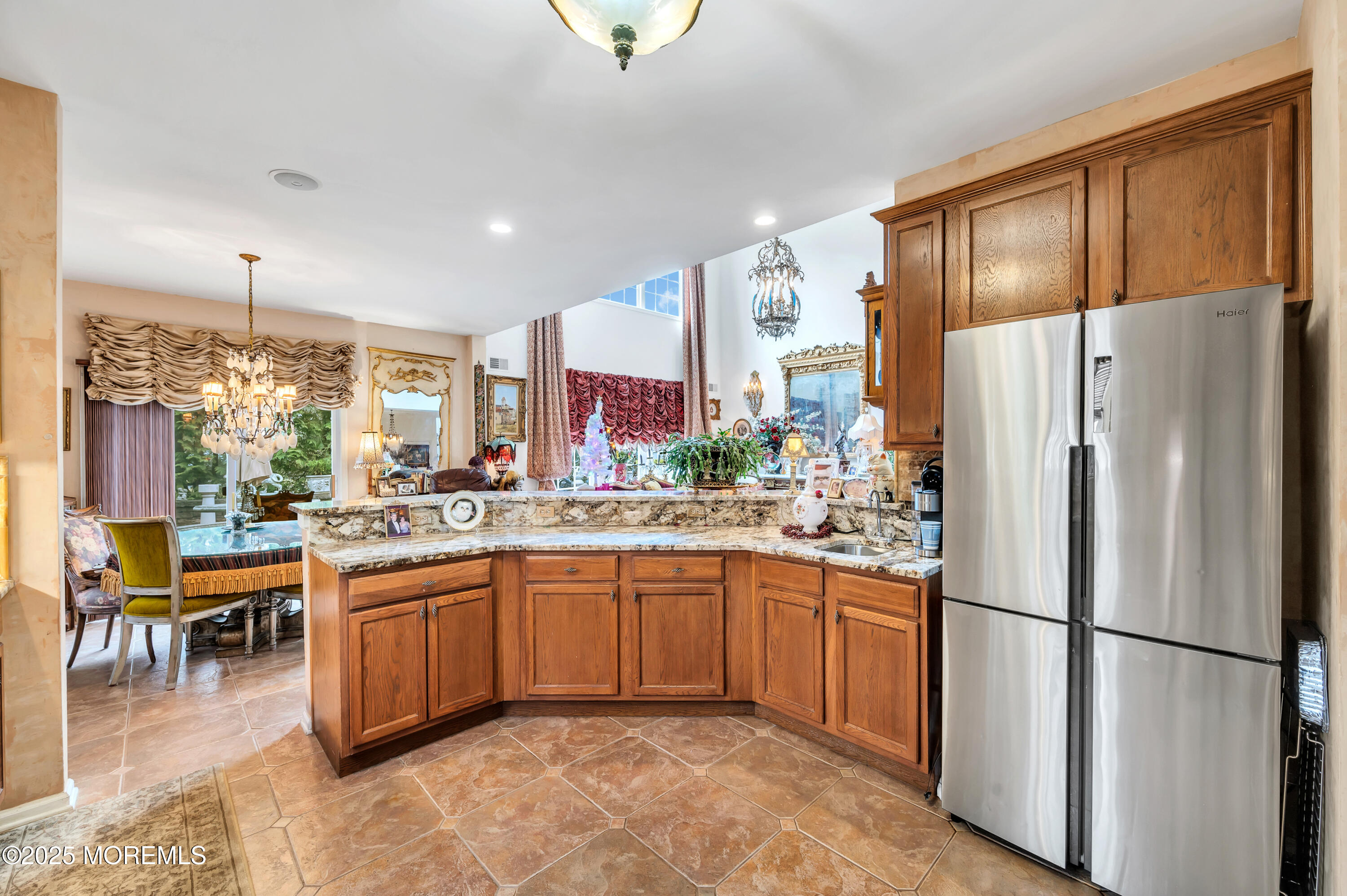 207 Bradwick Way, Marlboro, New Jersey image 16