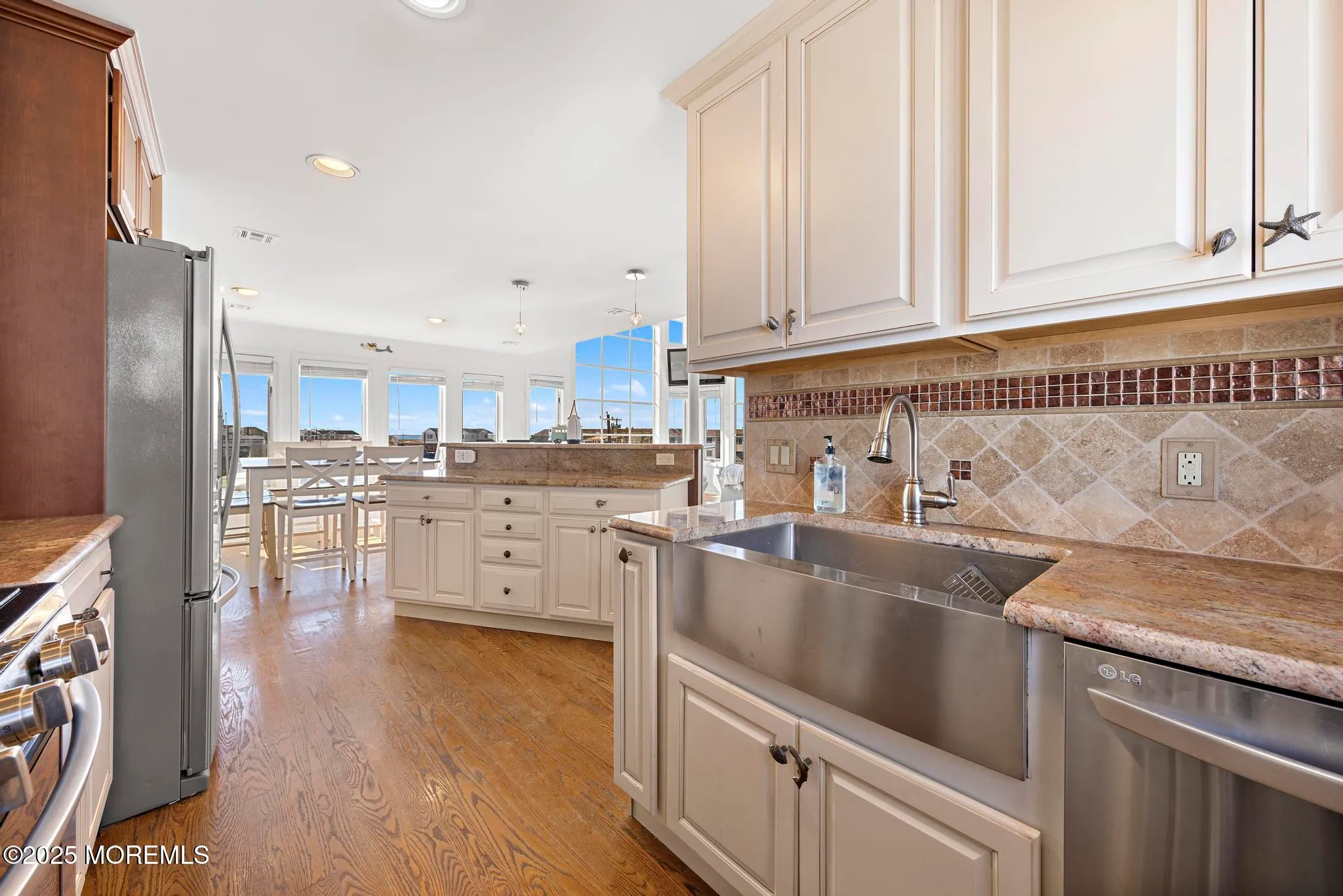 Beach Haven, New Jersey 08008, United States, 4 Bedrooms Bedrooms, ,4 BathroomsBathrooms,Residential,Active,234190