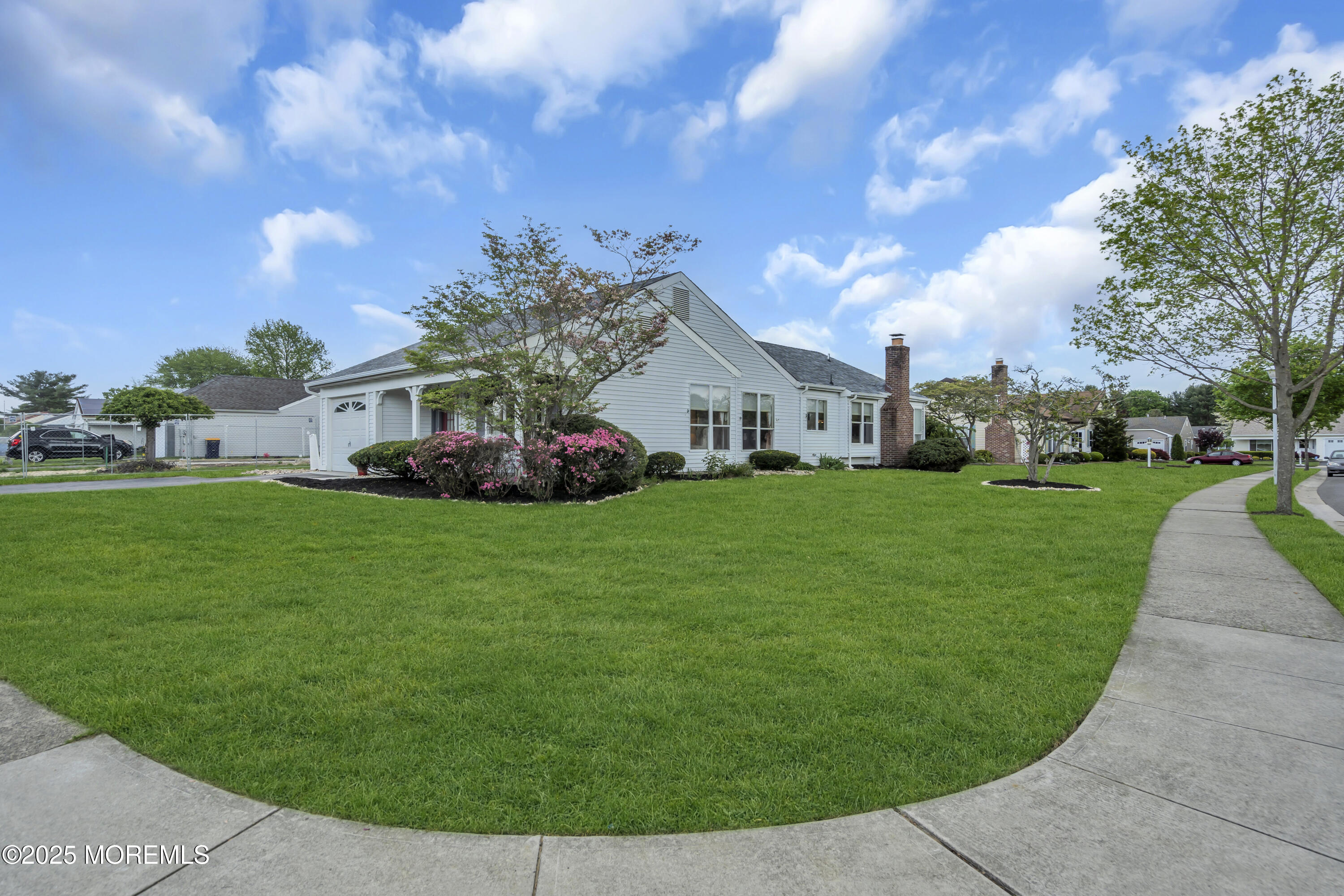 21 Frilham Lane, Manchester, New Jersey image 1
